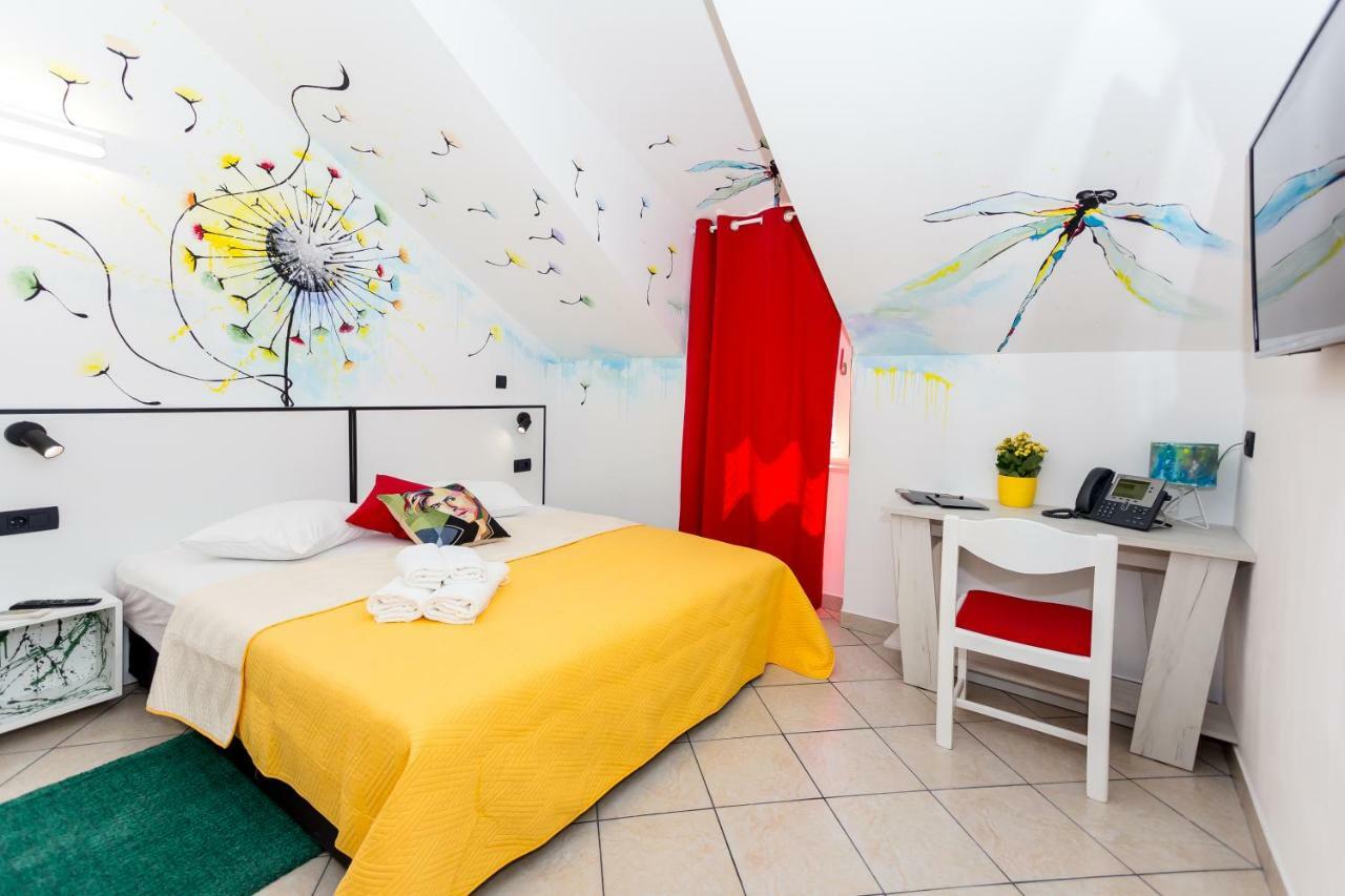 Mima'S Rooms Omiš Dış mekan fotoğraf
