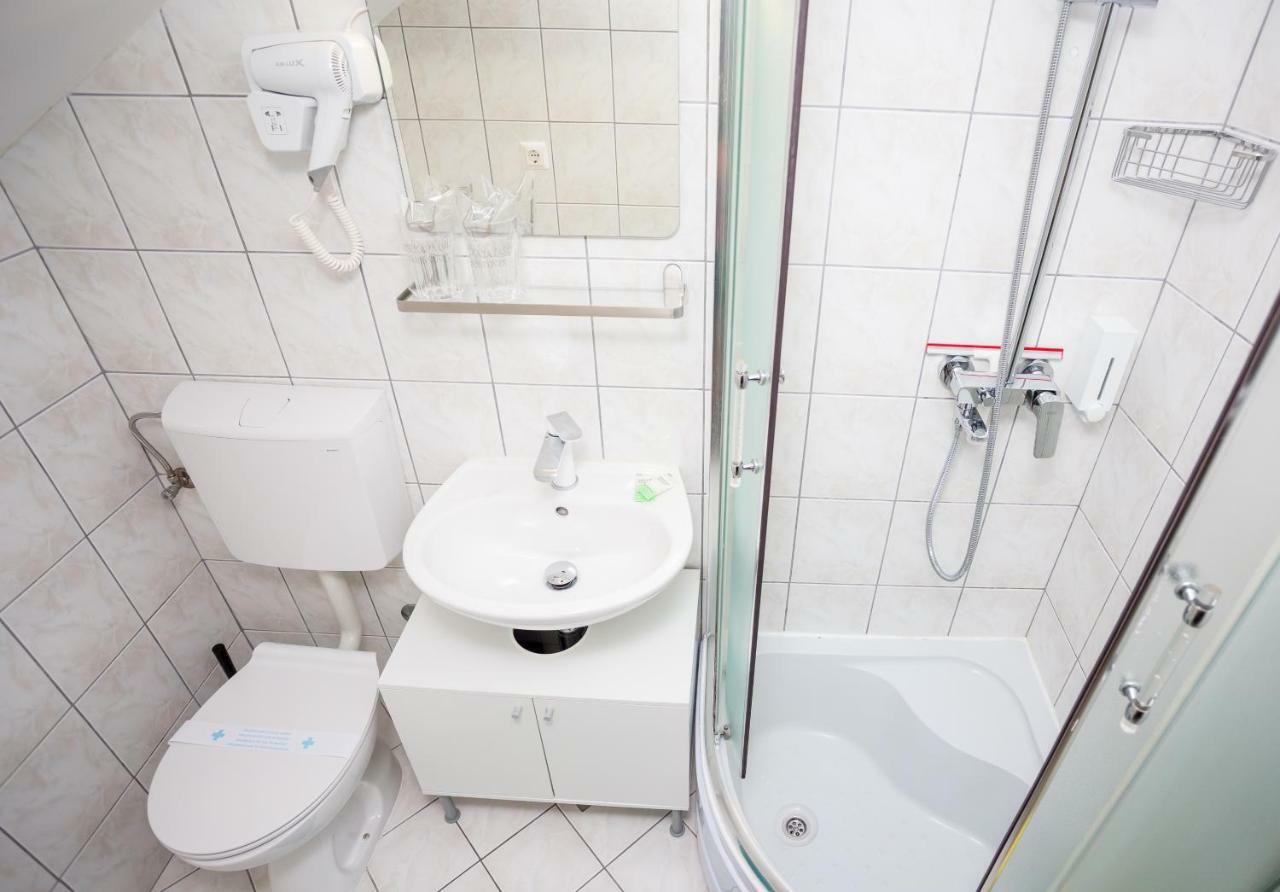 Mima'S Rooms Omiš Dış mekan fotoğraf