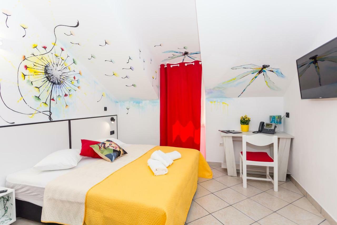 Mima'S Rooms Omiš Dış mekan fotoğraf